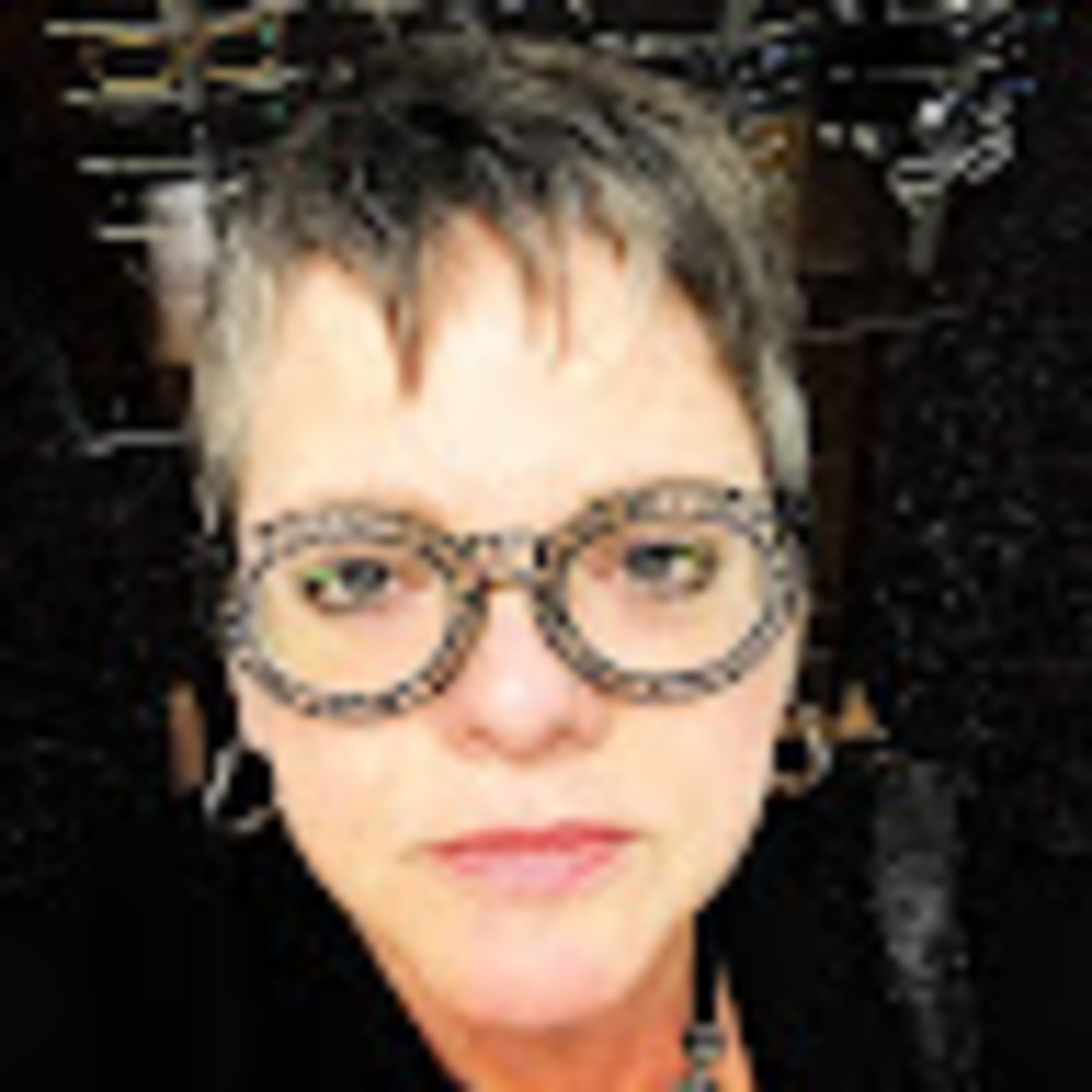 Meet your Posher, Ann dávila
